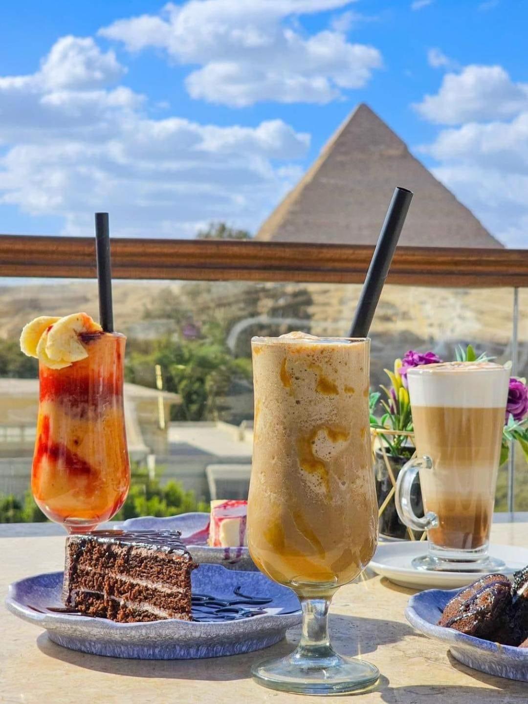 Tree Lounge Pyramids View Inn , Sphinx Giza Kafret el-Gabal Eksteriør bilde