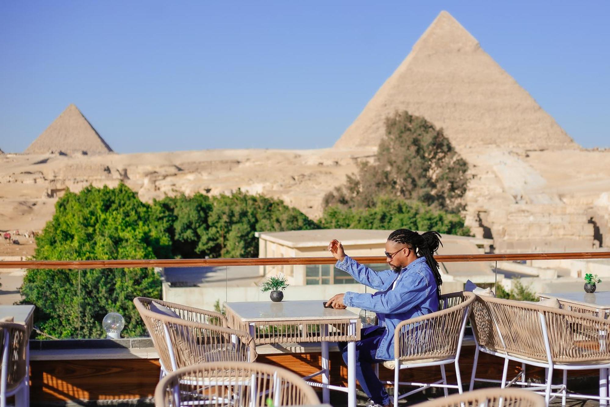 Tree Lounge Pyramids View Inn , Sphinx Giza Kafret el-Gabal Eksteriør bilde