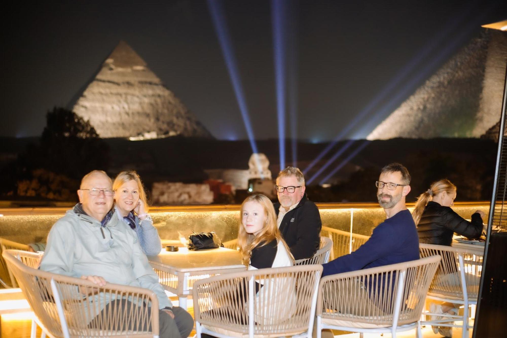 Tree Lounge Pyramids View Inn , Sphinx Giza Kafret el-Gabal Eksteriør bilde