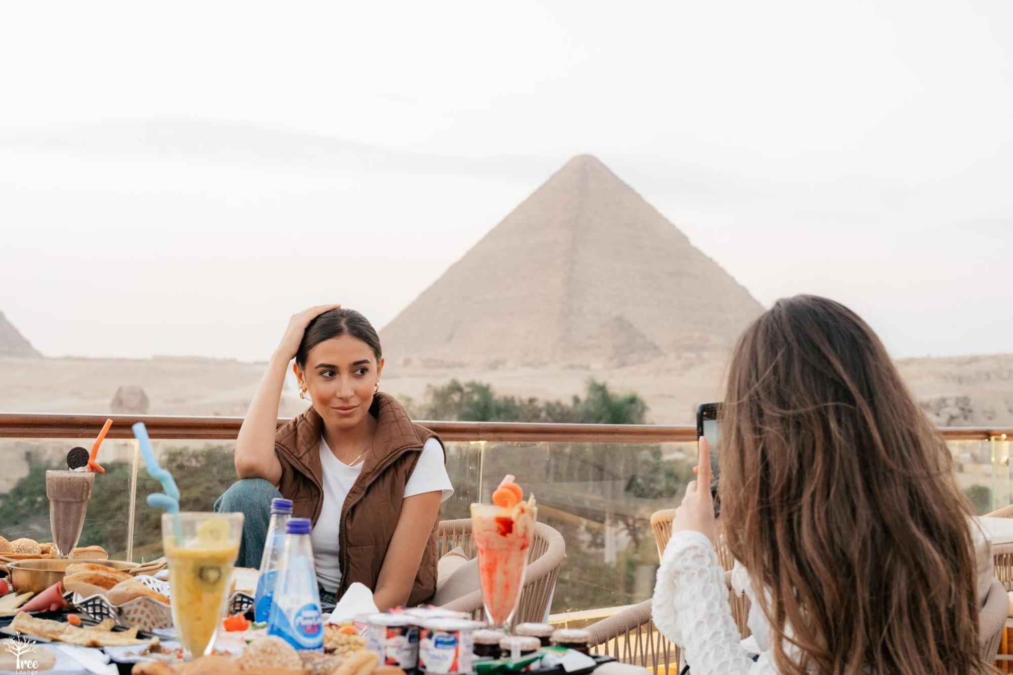 Tree Lounge Pyramids View Inn , Sphinx Giza Kafret el-Gabal Eksteriør bilde